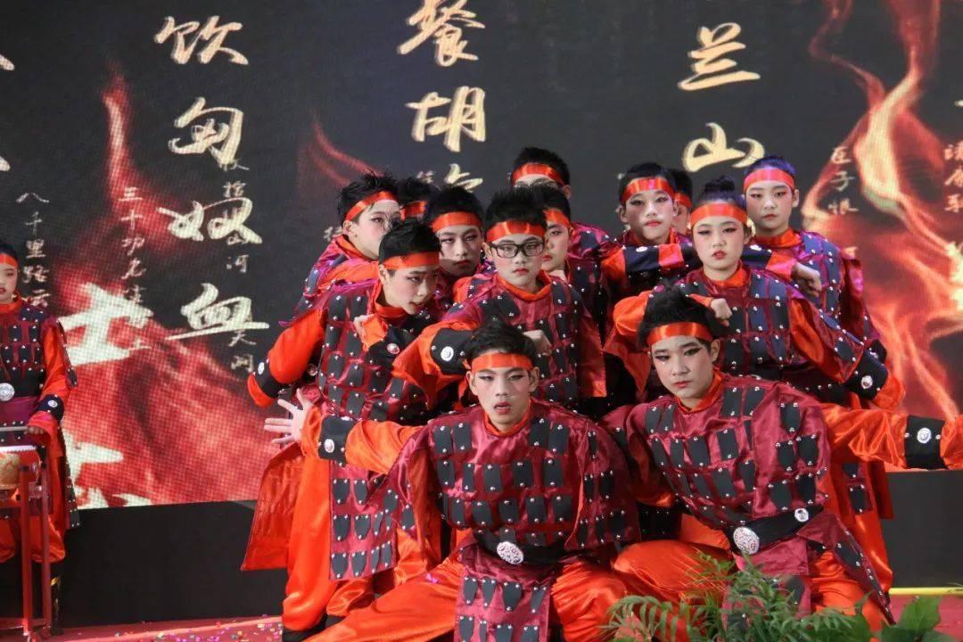 毕业后才发现，在省内上大学和去省外上大学，区别不止一星半点！